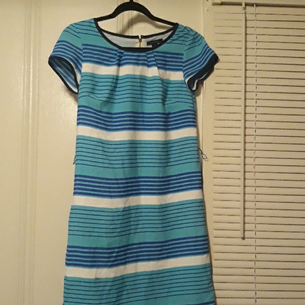 Blue dress